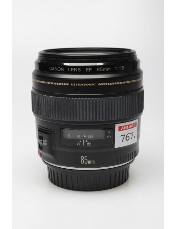 2nd Hand EF 85mm/1,8 #89680001